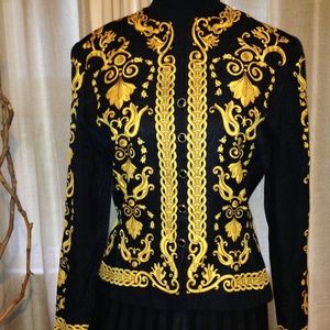 Adrianna Papell 100% silk Design Jacket